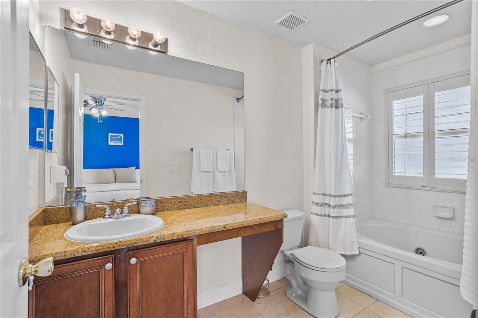 3102 CALABRIA AVE #3102