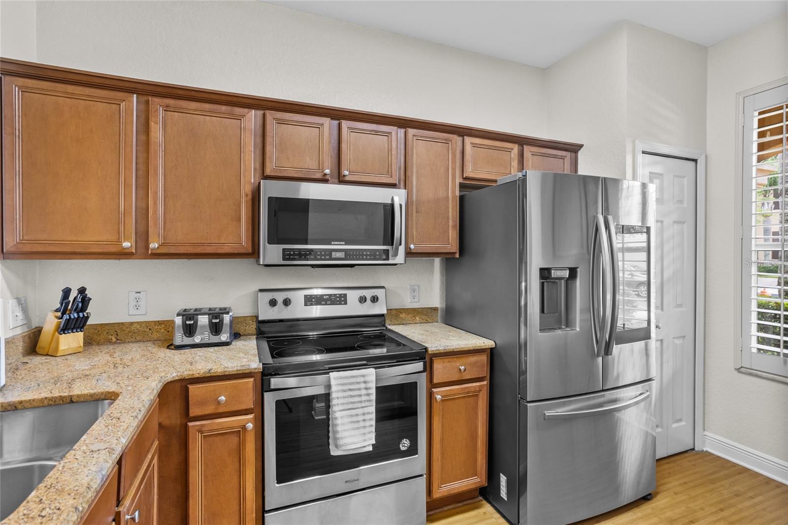 3102 CALABRIA AVE #3102