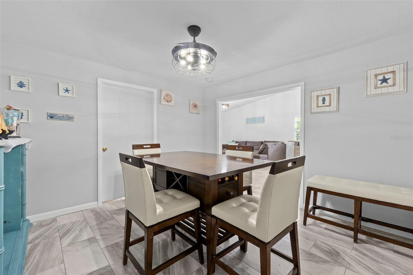 1243 BRIDLEBROOK DR