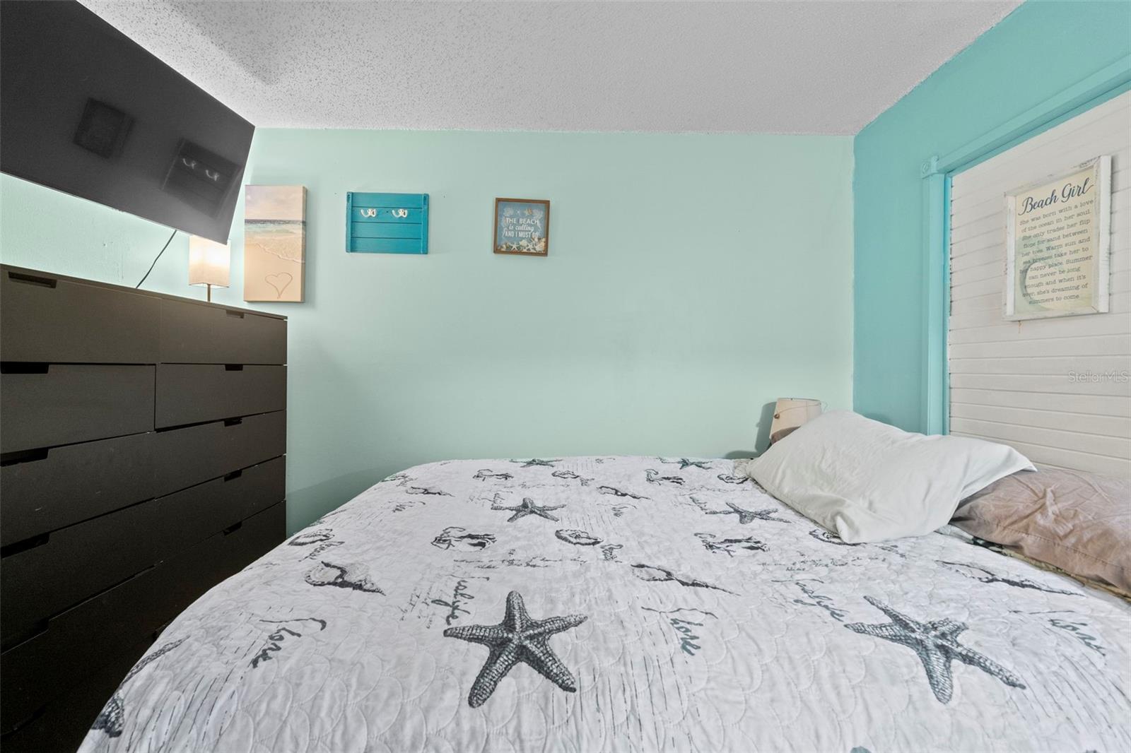 1243 BRIDLEBROOK DR