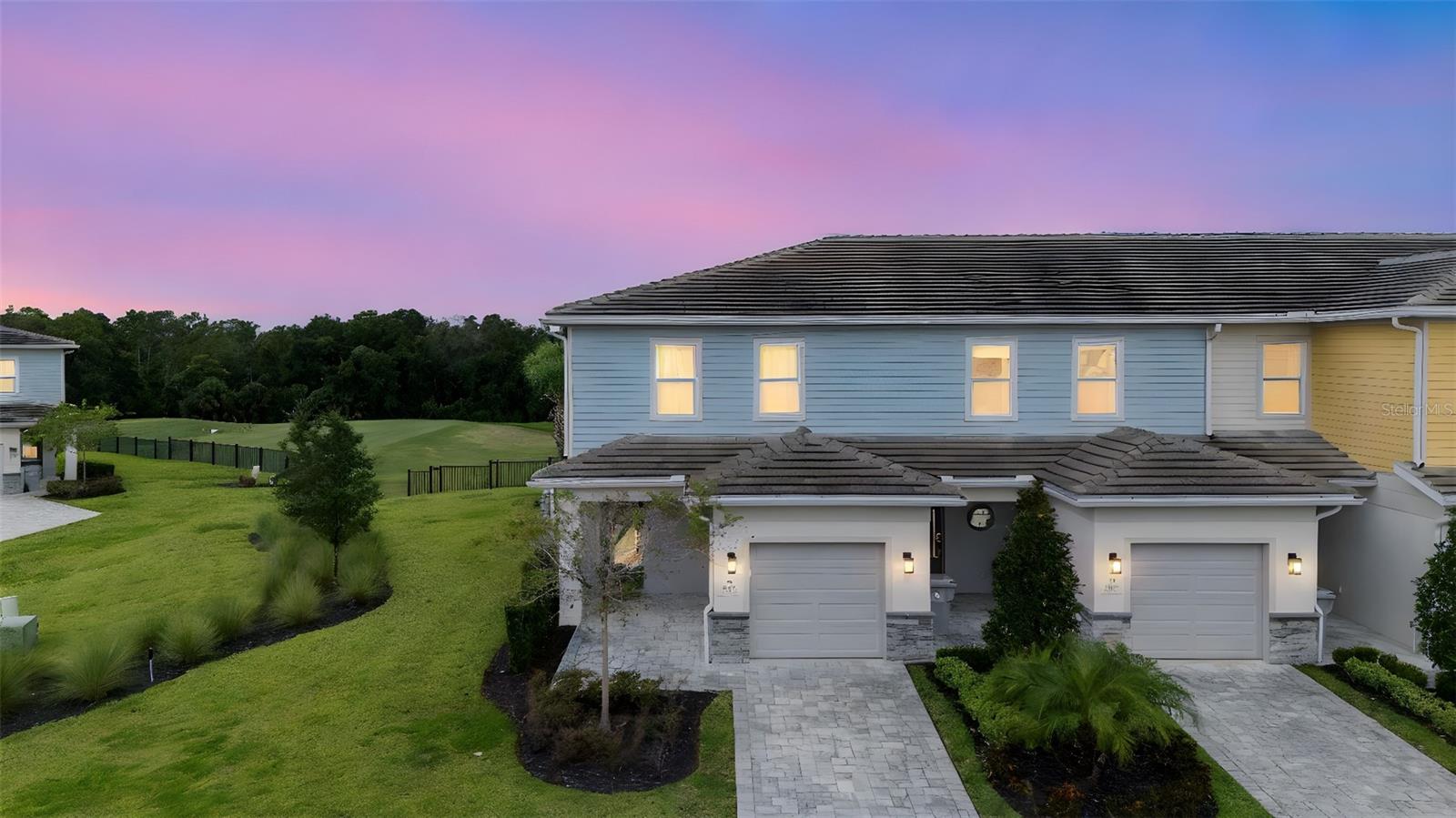 844 DRIVING RANGE CT