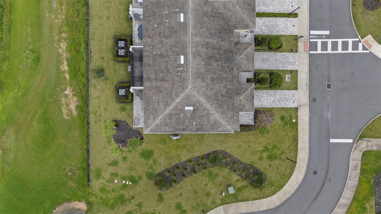 844 DRIVING RANGE CT