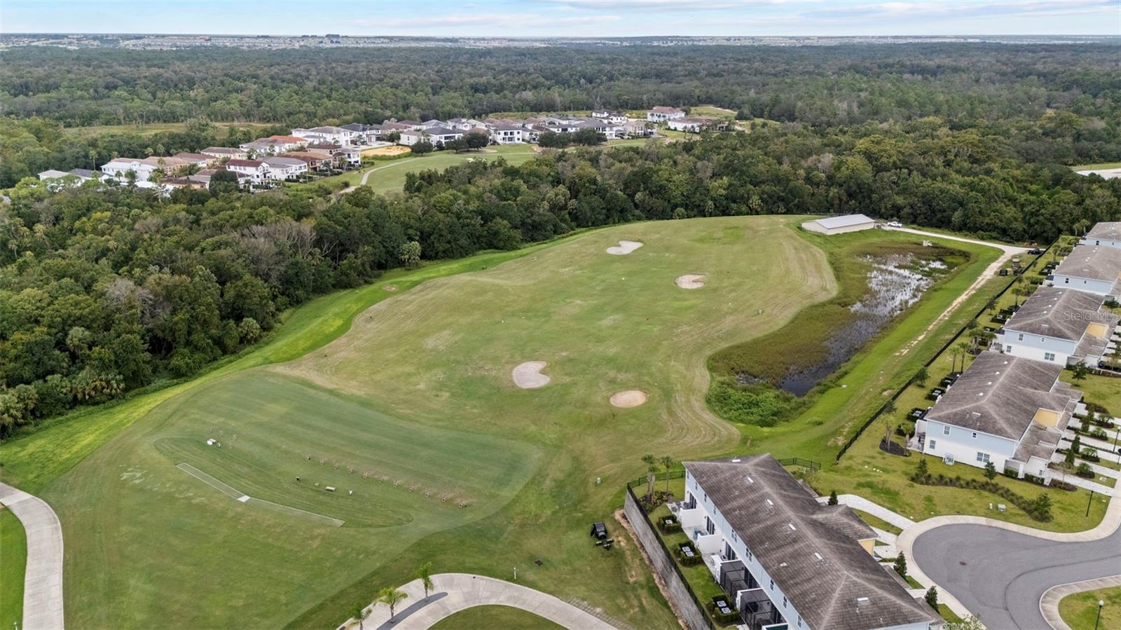 844 DRIVING RANGE CT