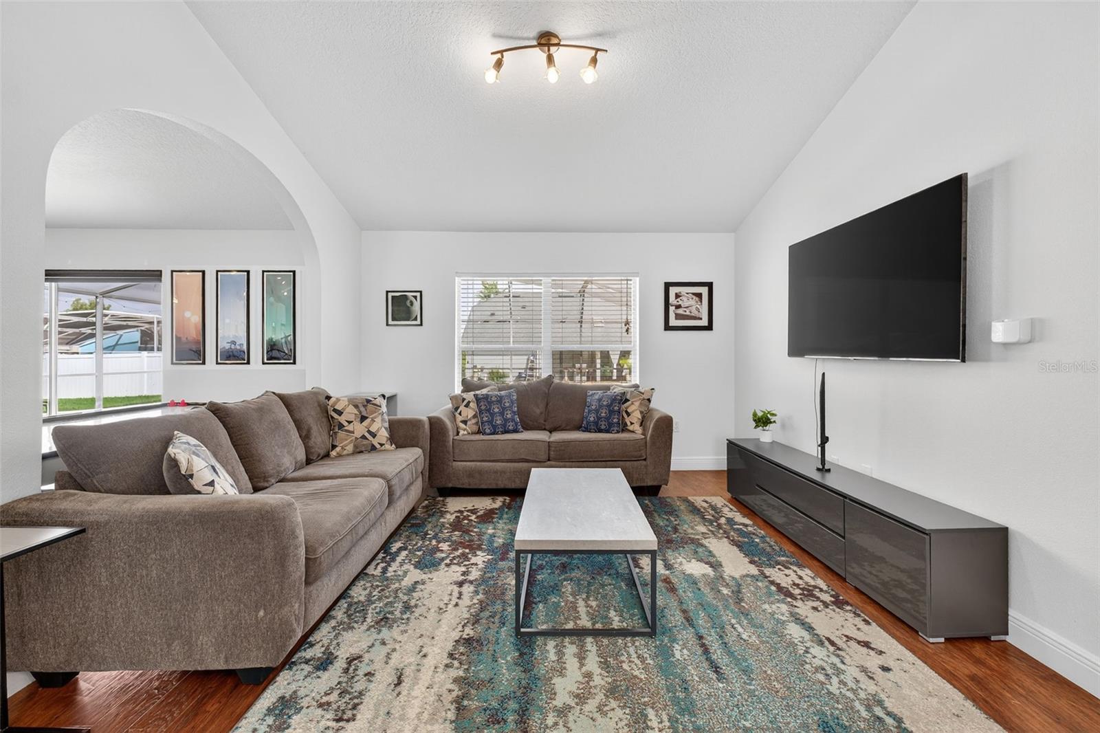 5632 MANDARIN CT