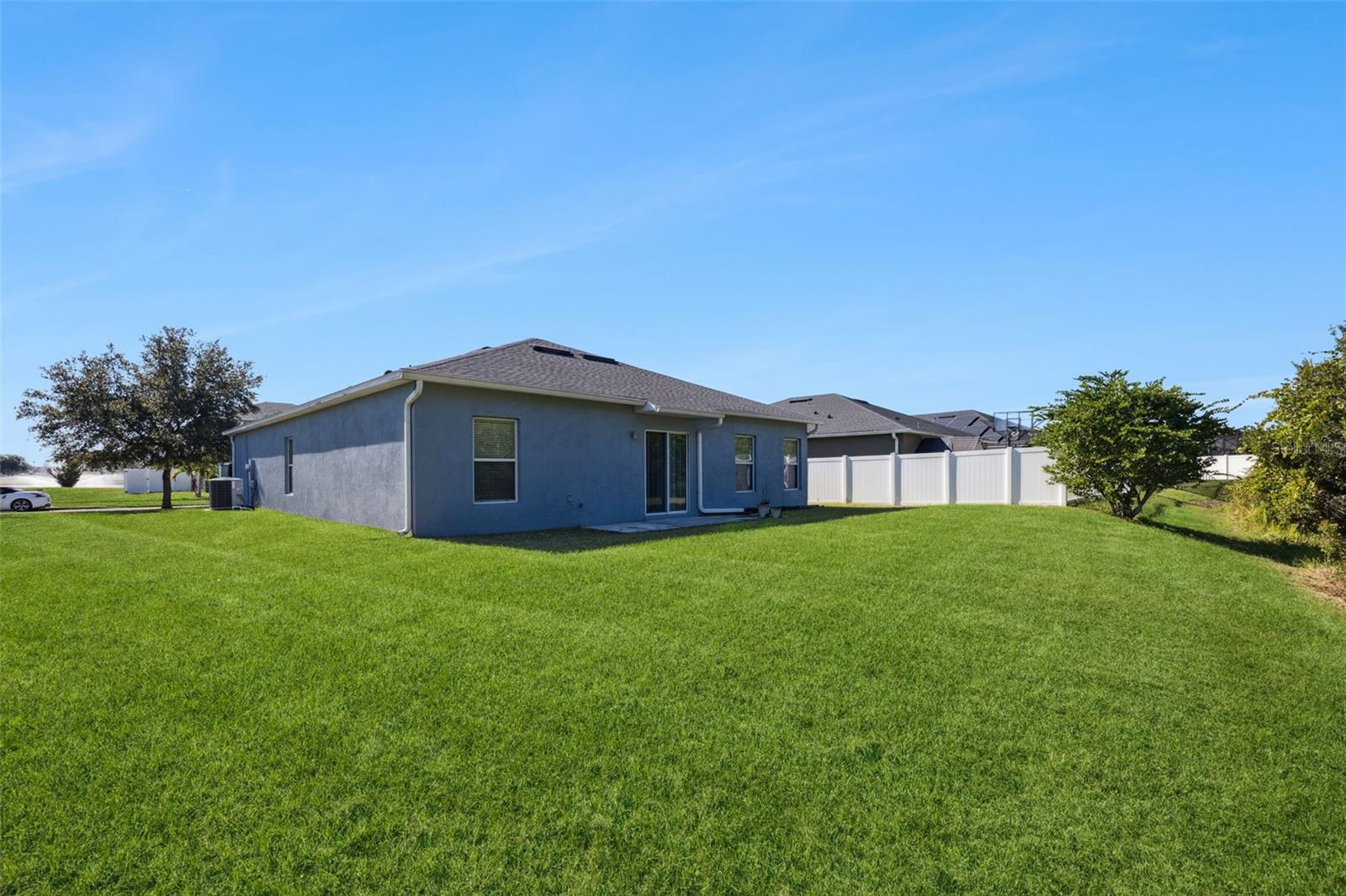 3153 QUEEN ALEXANDRIA DR