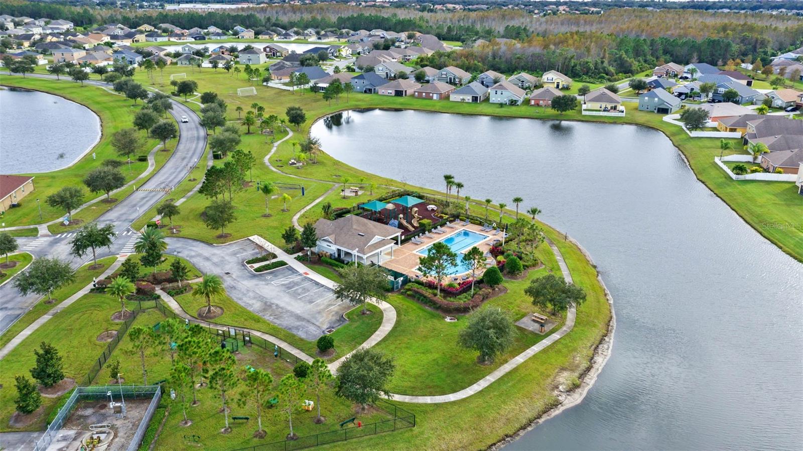 3153 QUEEN ALEXANDRIA DR