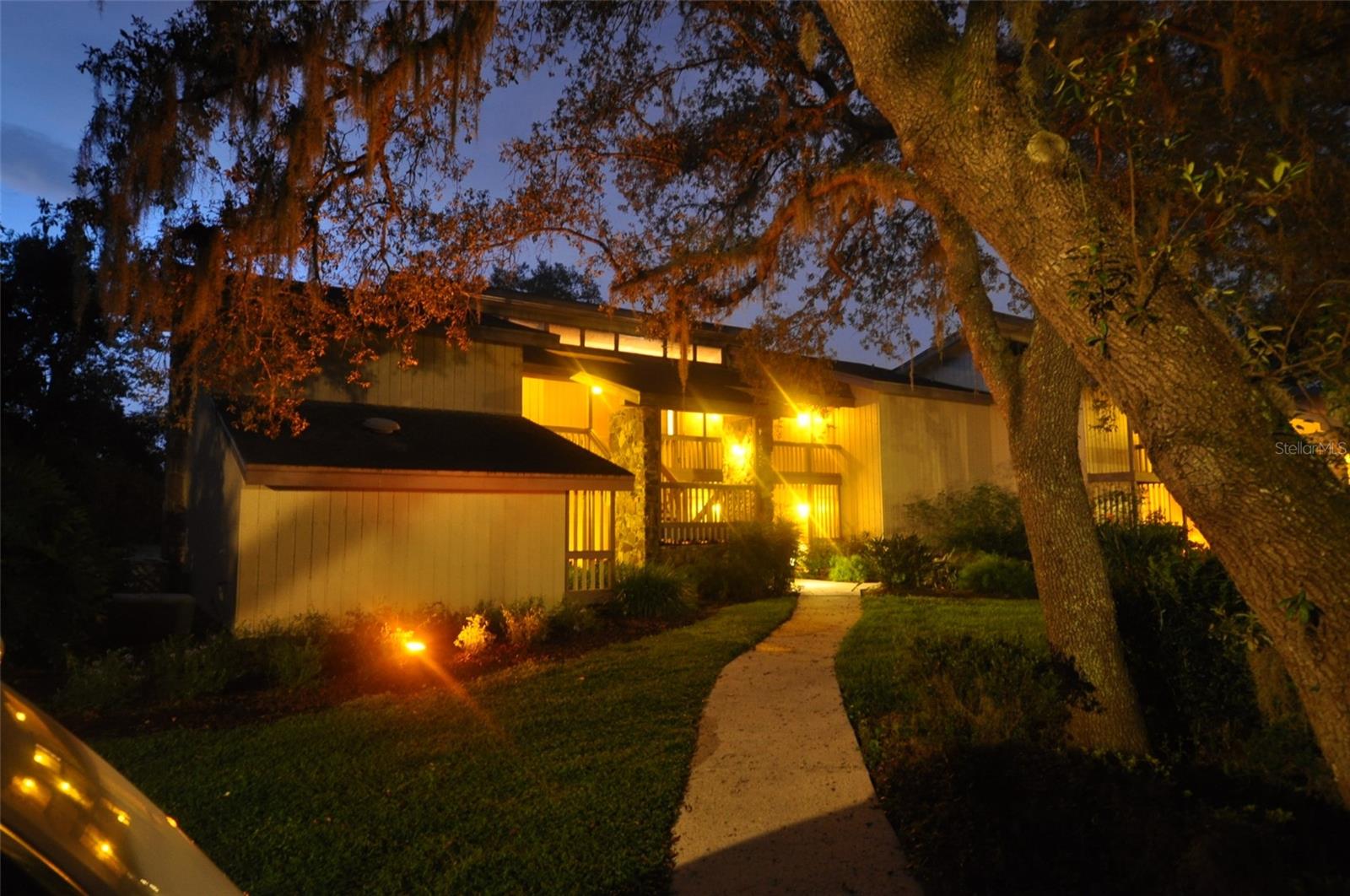 621 OLDE CAMELOT CIR #3210-1