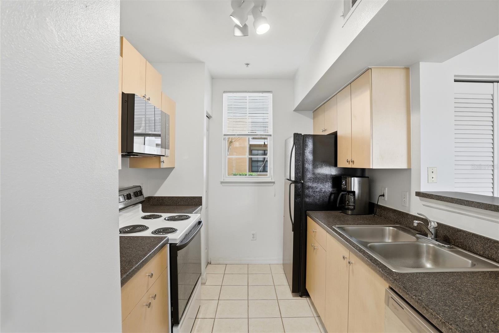 1021 SIENA PARK BLVD E #103