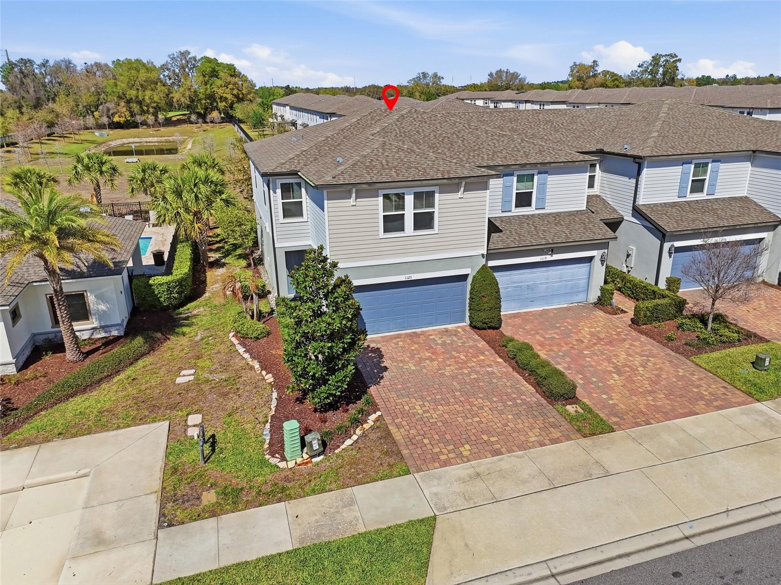 1123 DESERT CANDLE DR