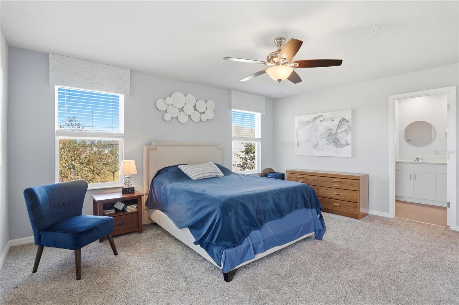 1123 DESERT CANDLE DR