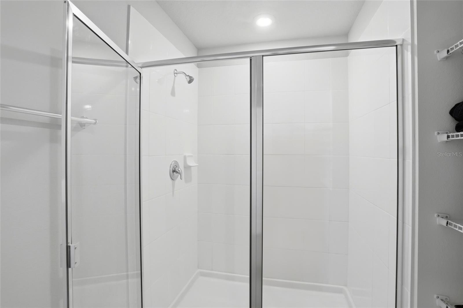 1123 DESERT CANDLE DR