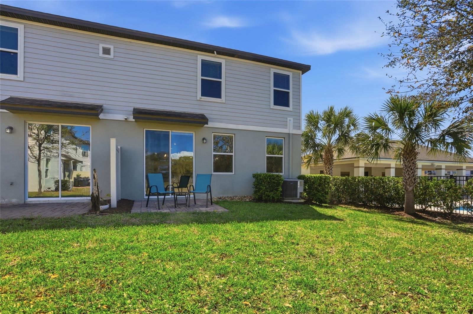 1123 DESERT CANDLE DR