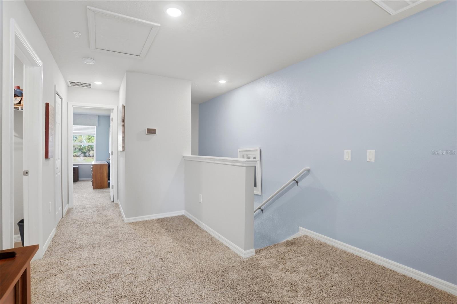 1123 DESERT CANDLE DR