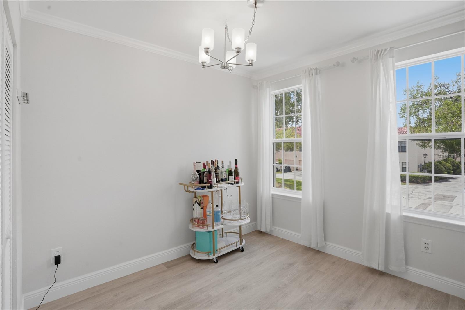 1056 WATERSIDE DR #1056