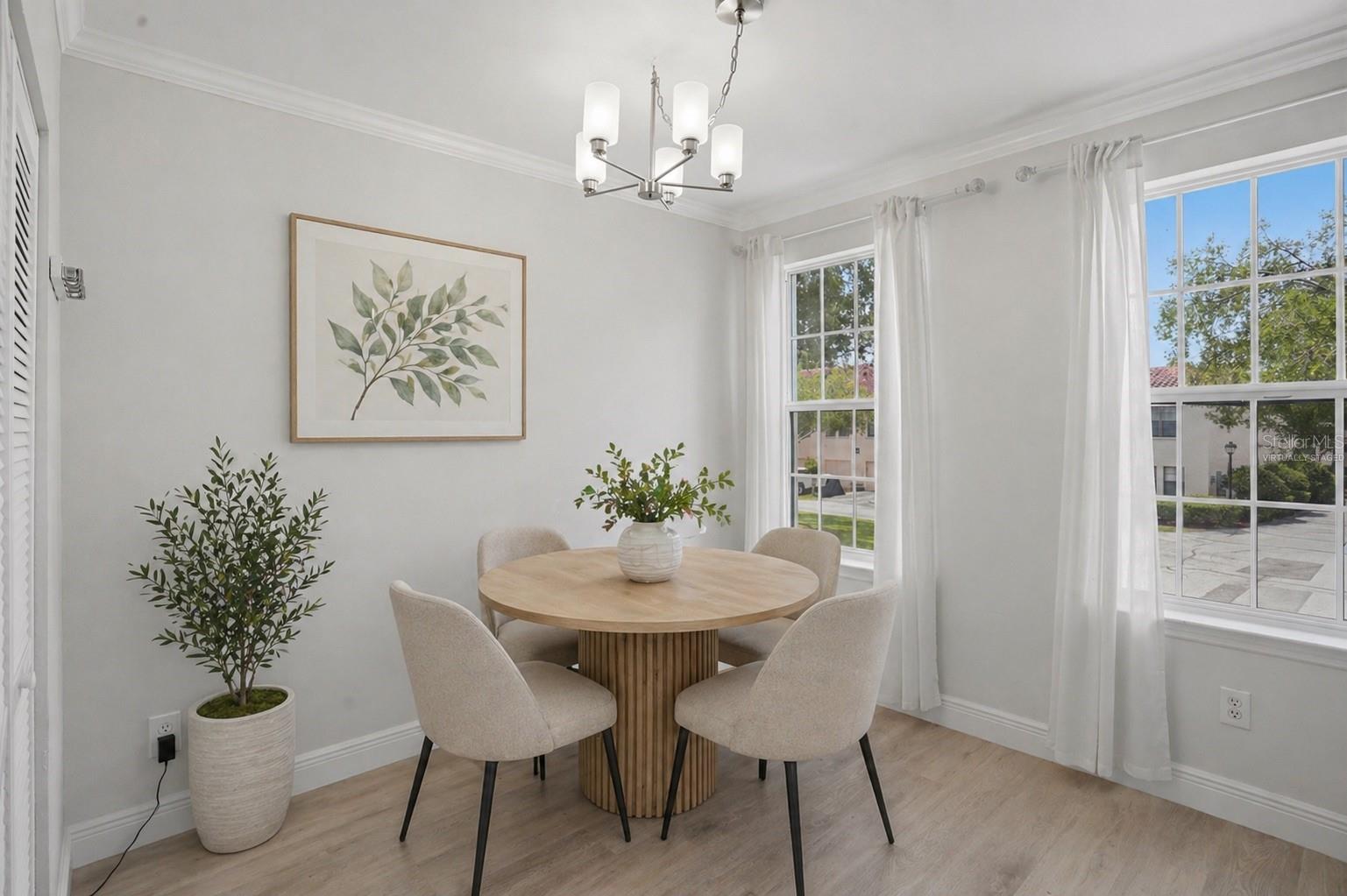 1056 WATERSIDE DR #1056