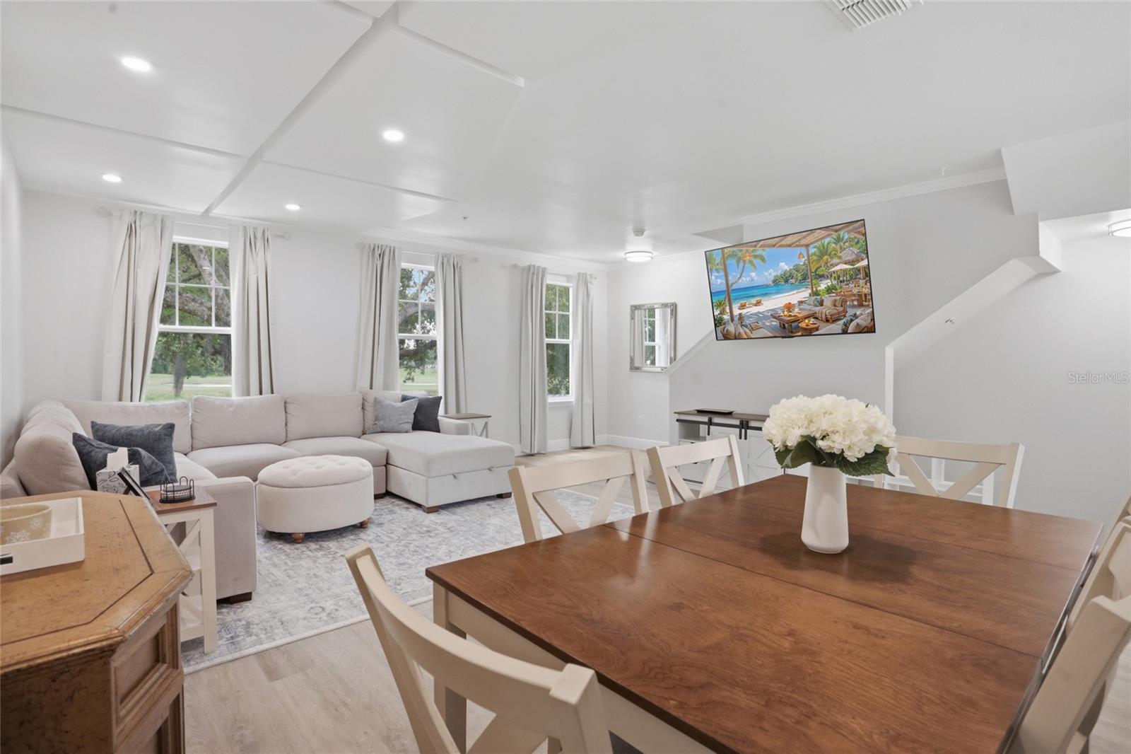 1056 WATERSIDE DR #1056