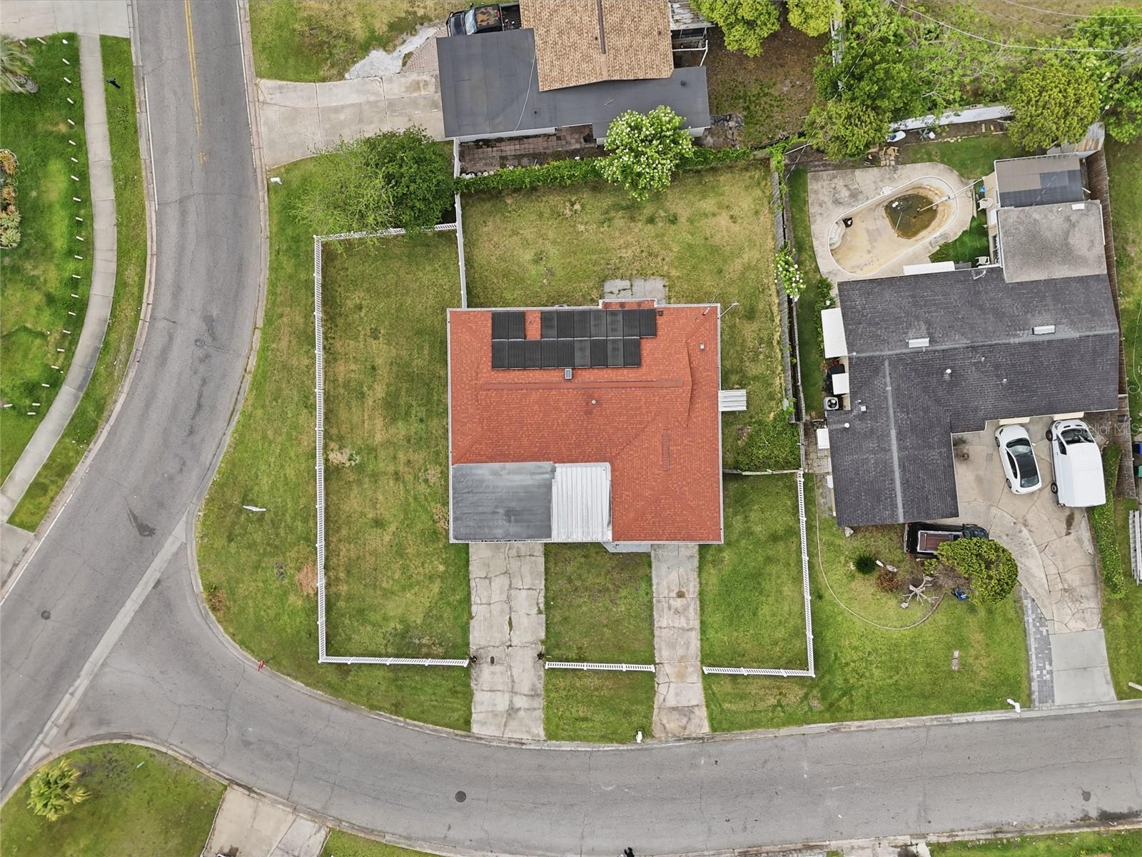 908 ROCK OAK DR