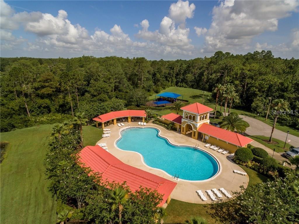 10137 PINK CARNATION CT
