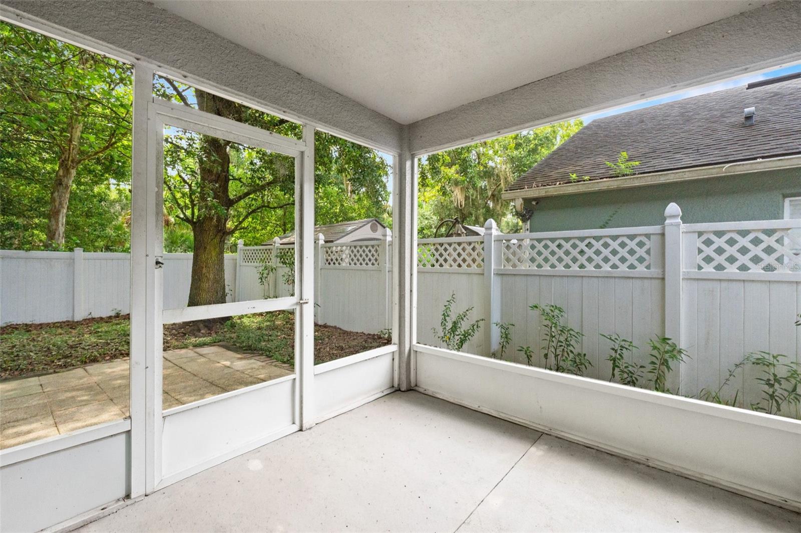 634 SPRING CAVERN AVE