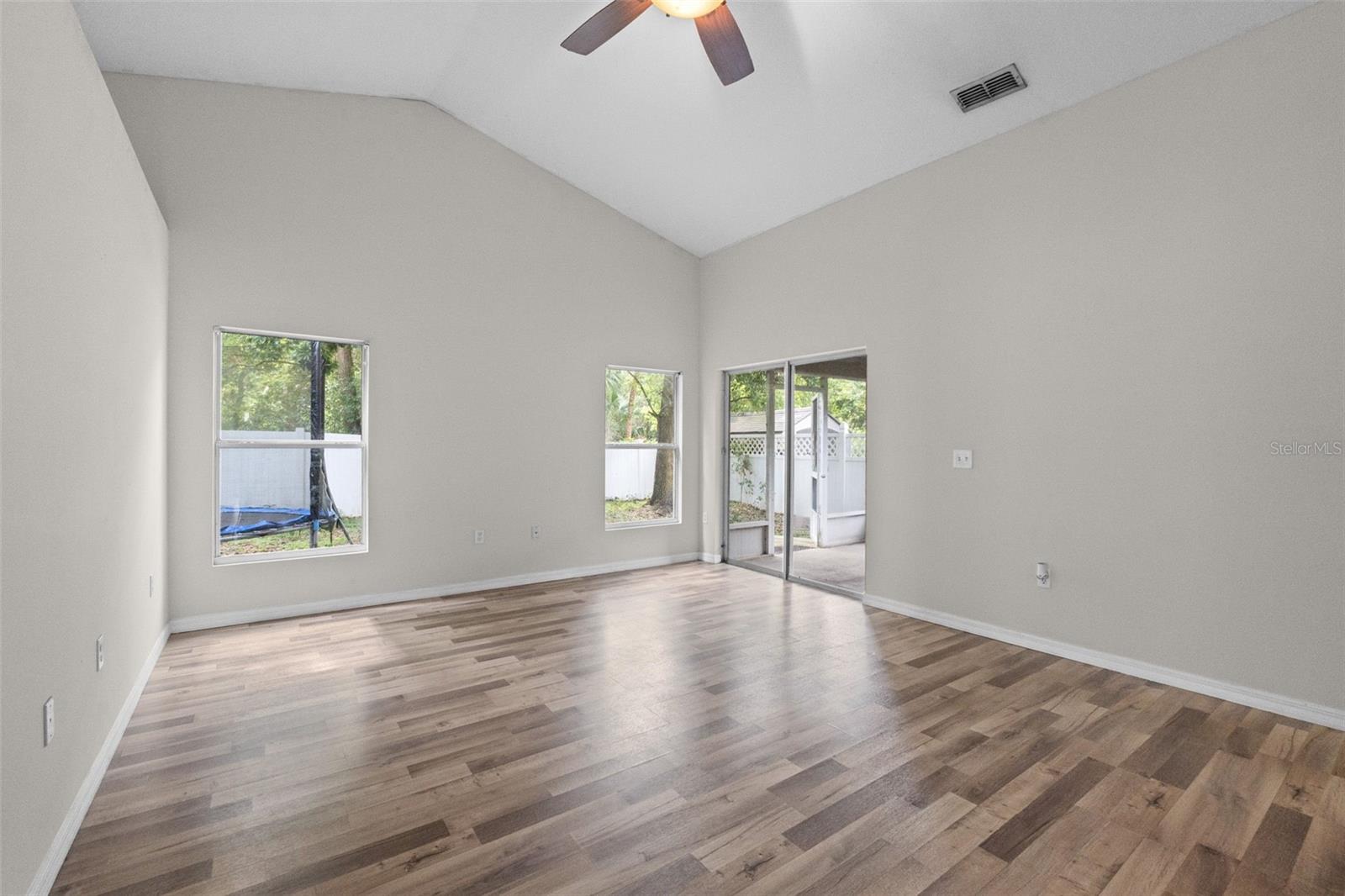 634 SPRING CAVERN AVE