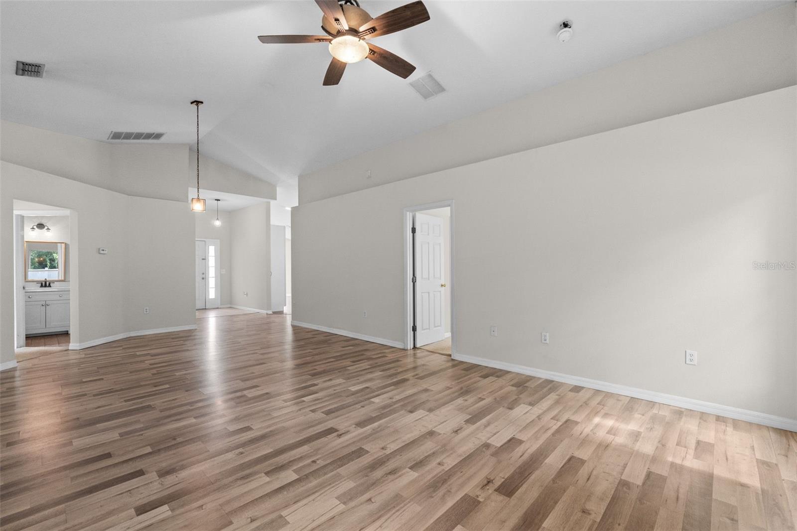 634 SPRING CAVERN AVE