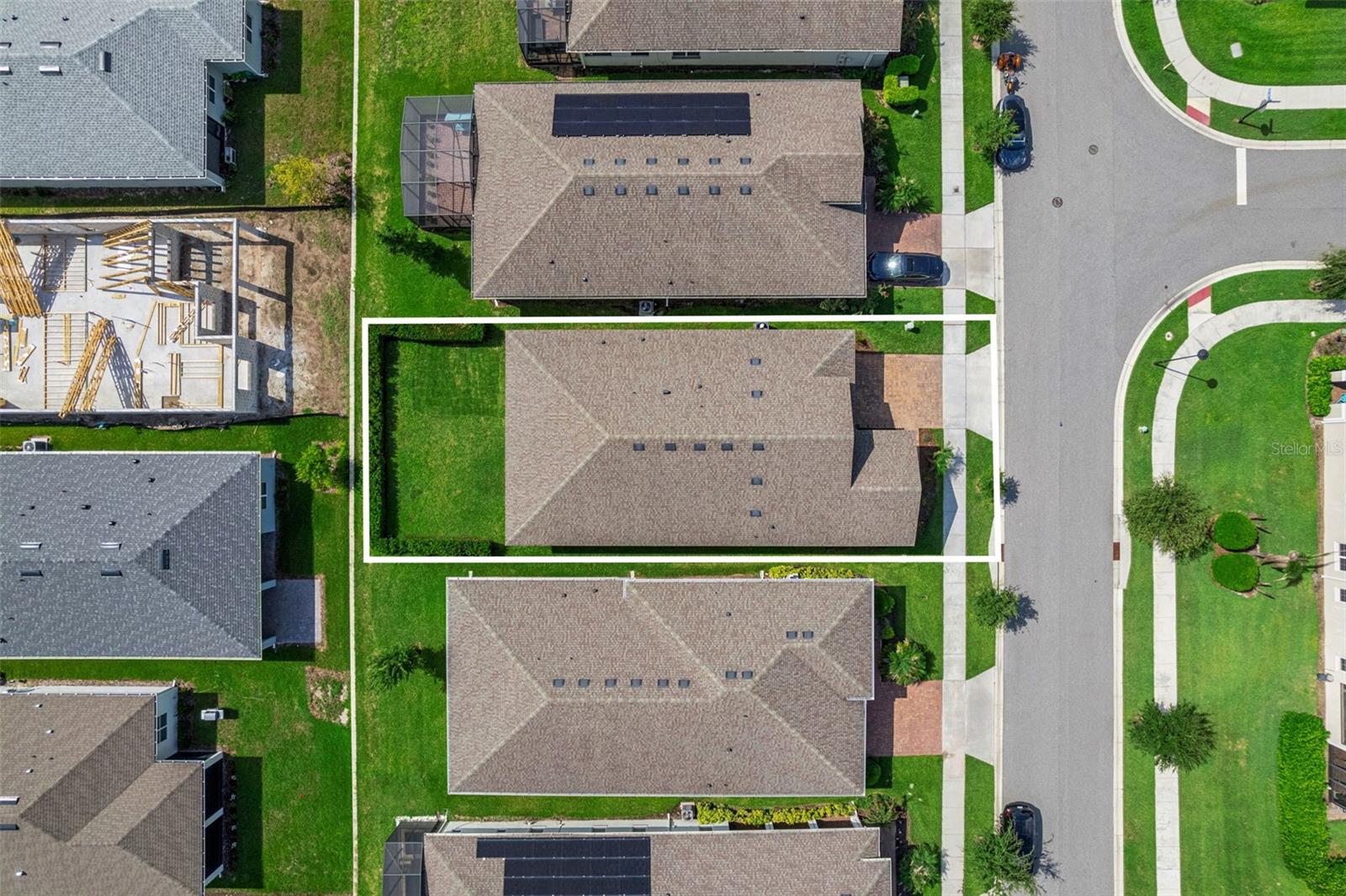 5087 TWIN LAKES BLVD