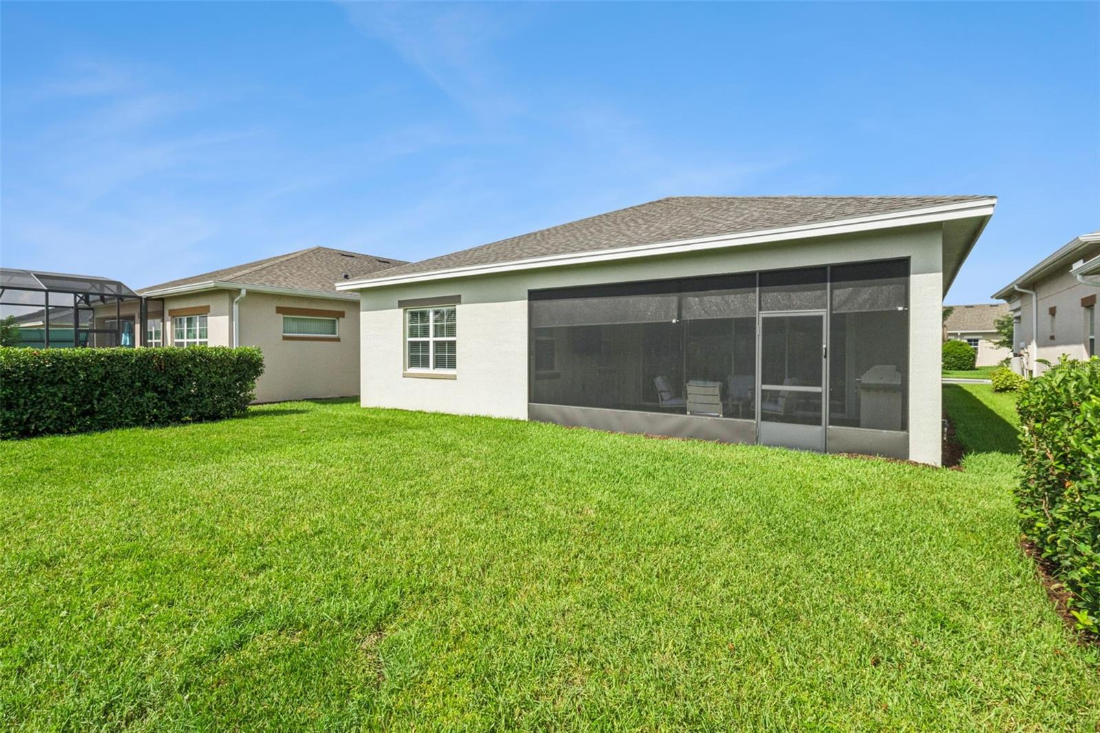 5087 TWIN LAKES BLVD