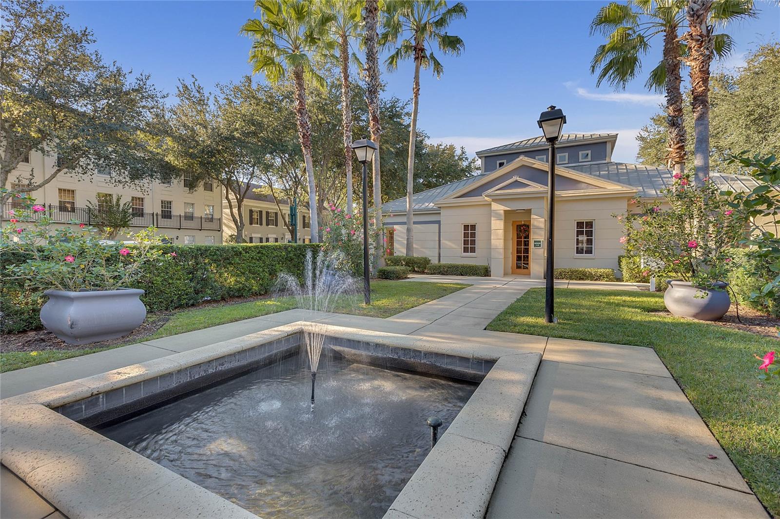 700 SIENA PALM DR #302