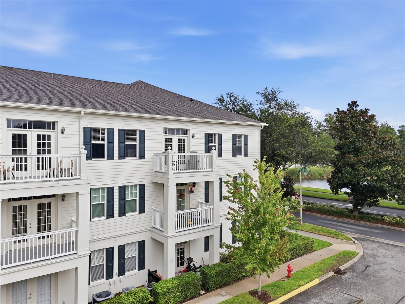 700 SIENA PALM DR #302