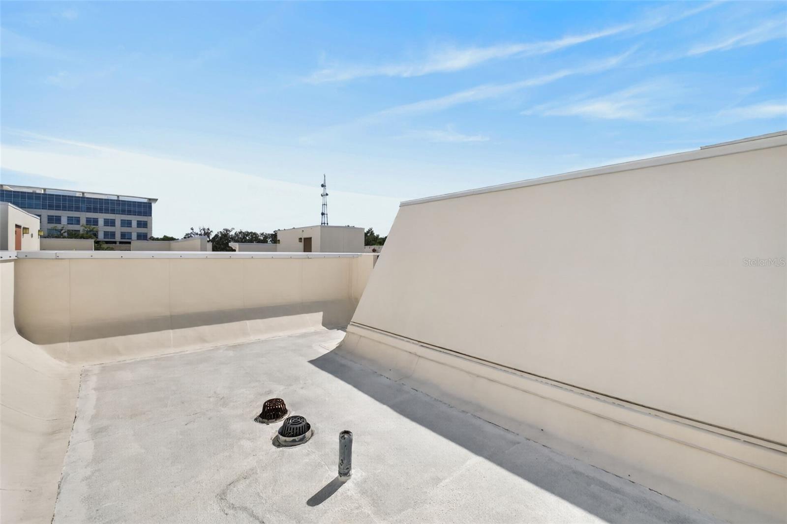 636 MARIPOSA ST