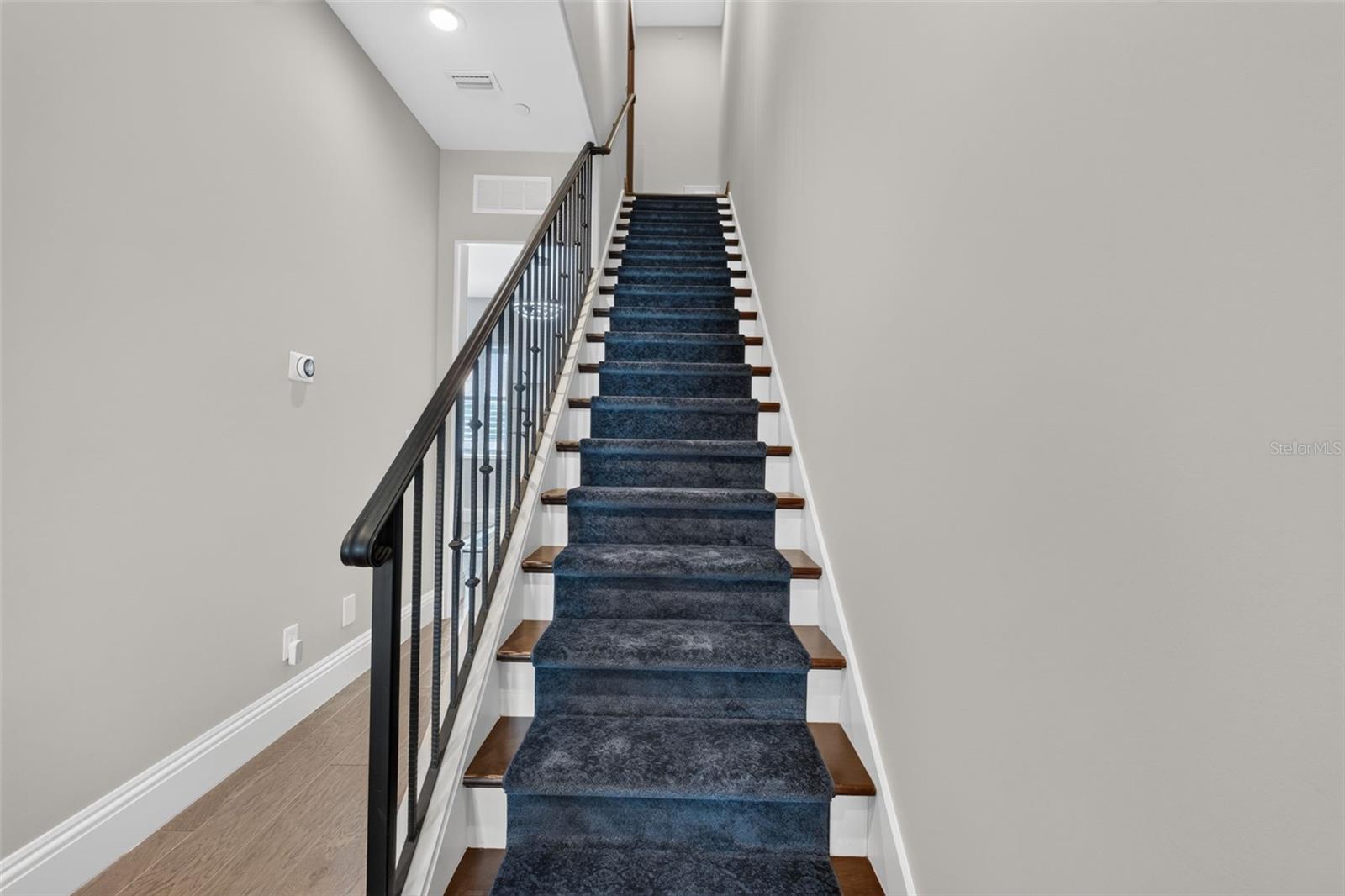 636 MARIPOSA ST