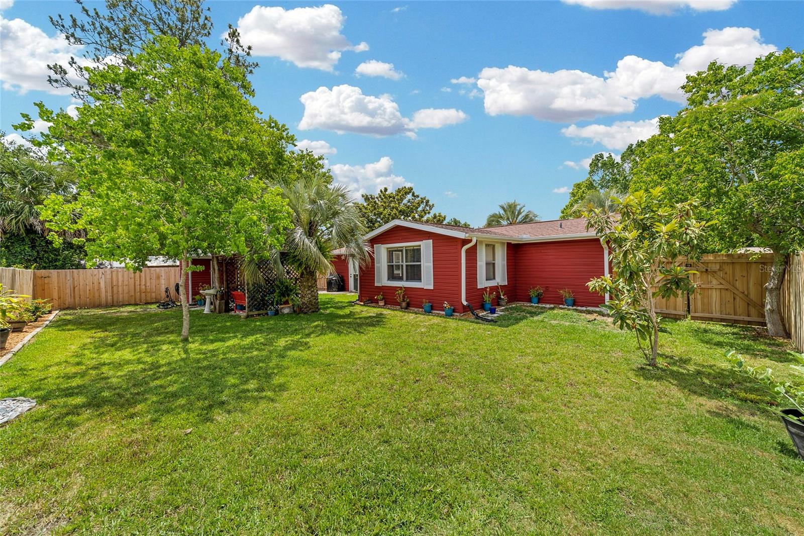 14275 SW 39TH TER