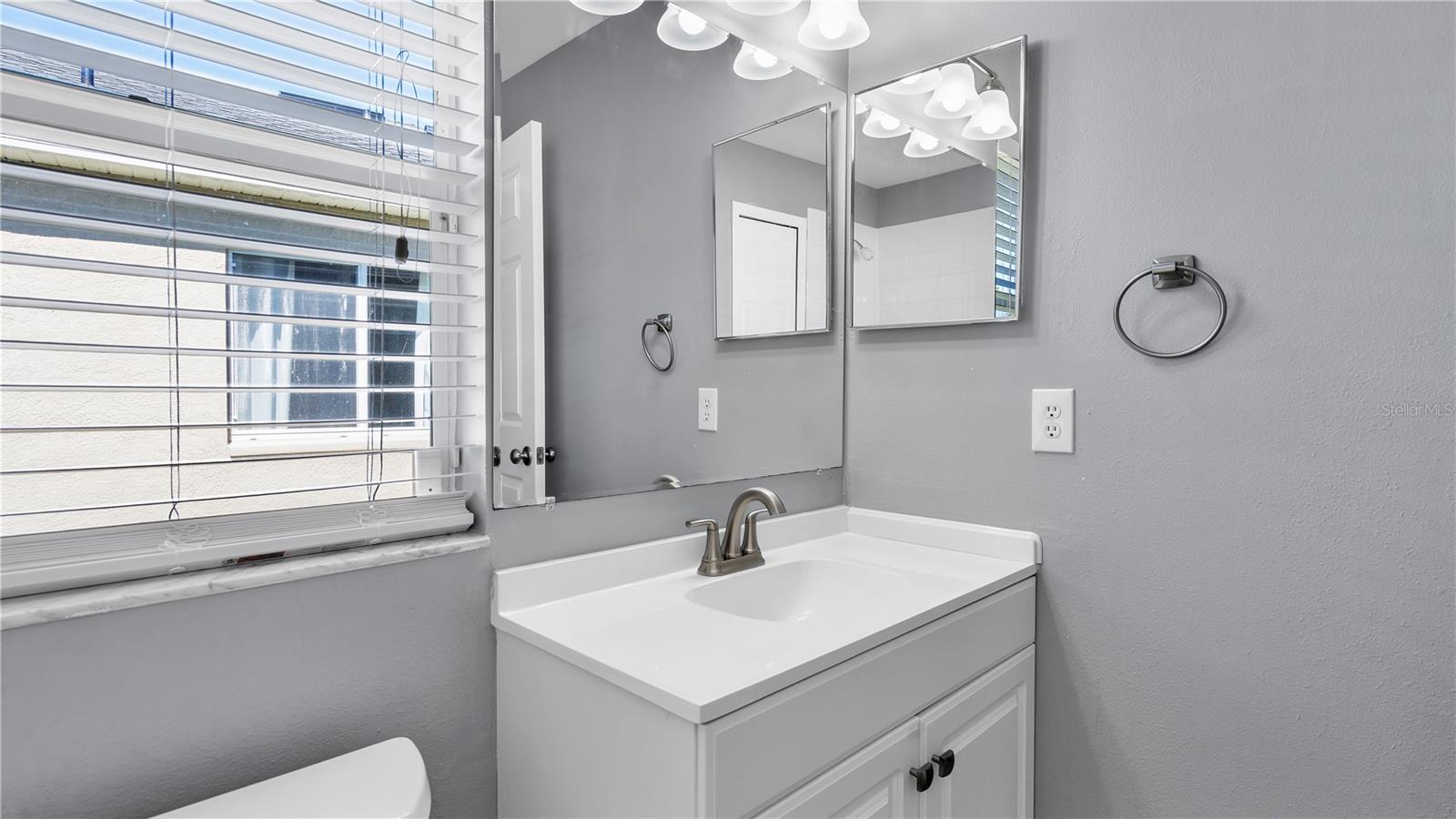 11854 BRENFORD CREST DR