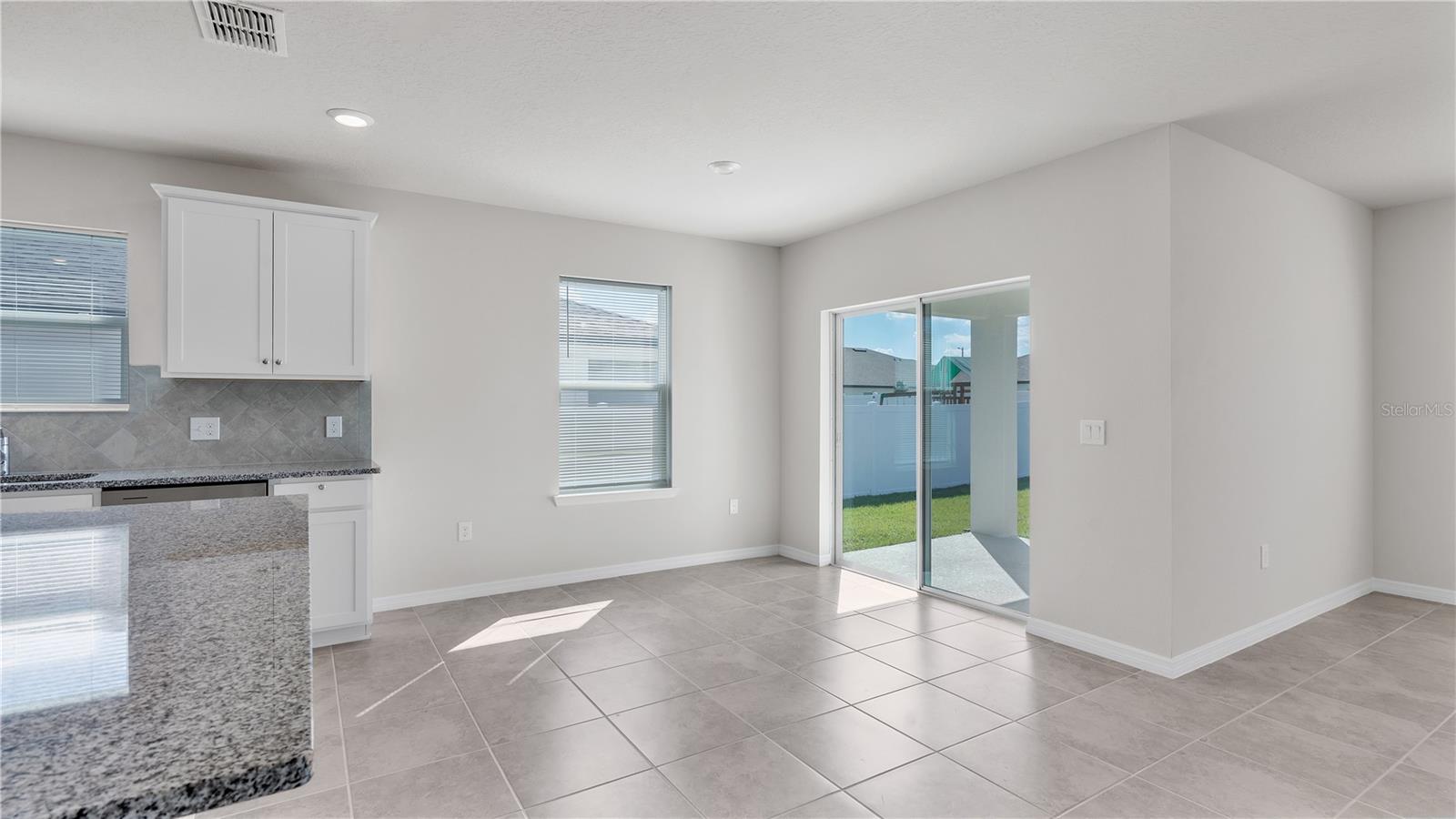 1137 MICHELANGELO LN