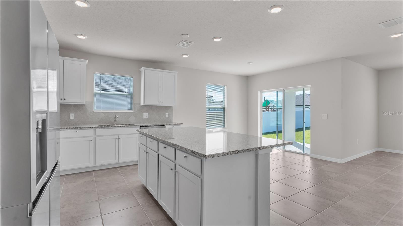 1137 MICHELANGELO LN