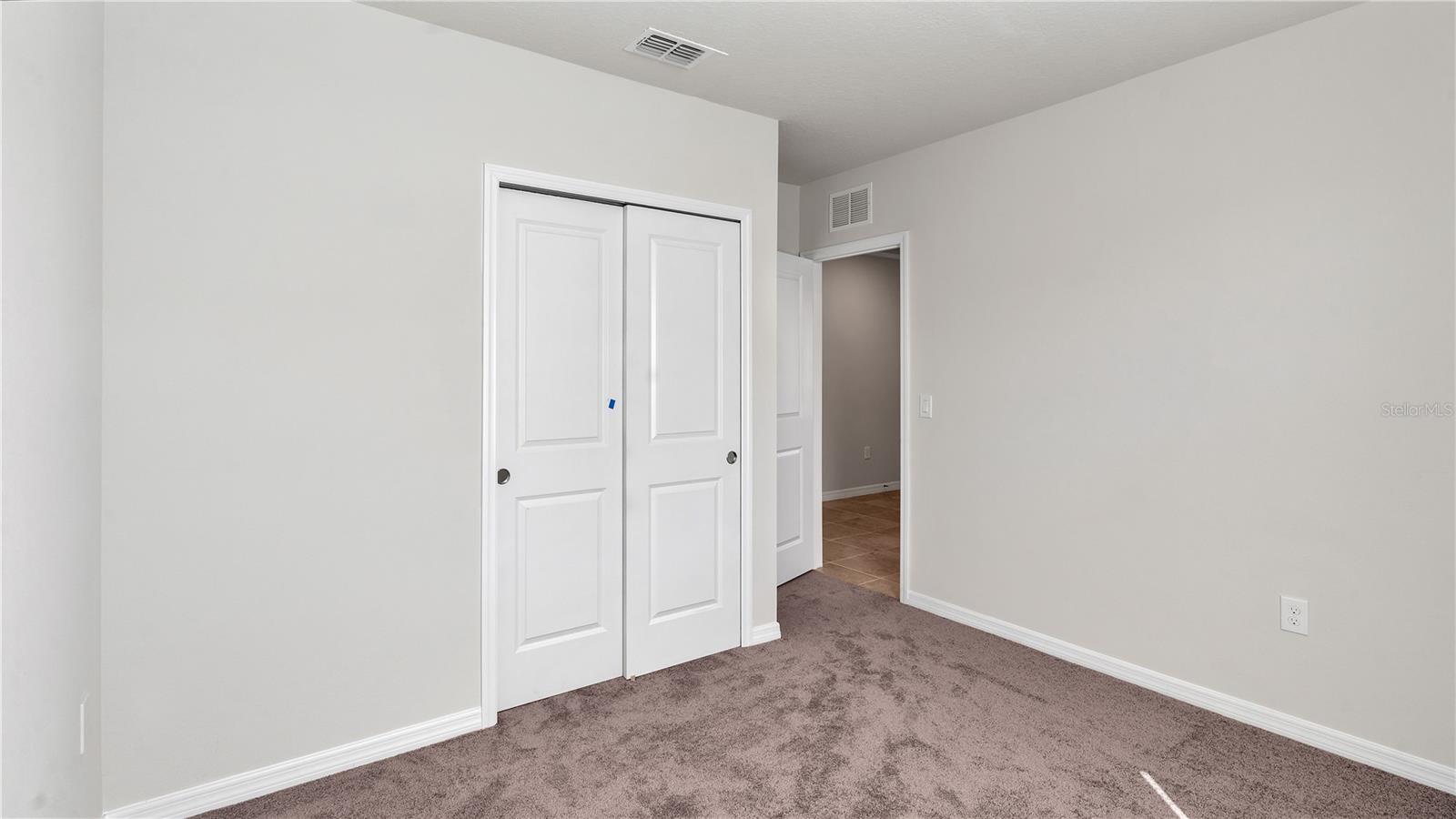 1137 MICHELANGELO LN