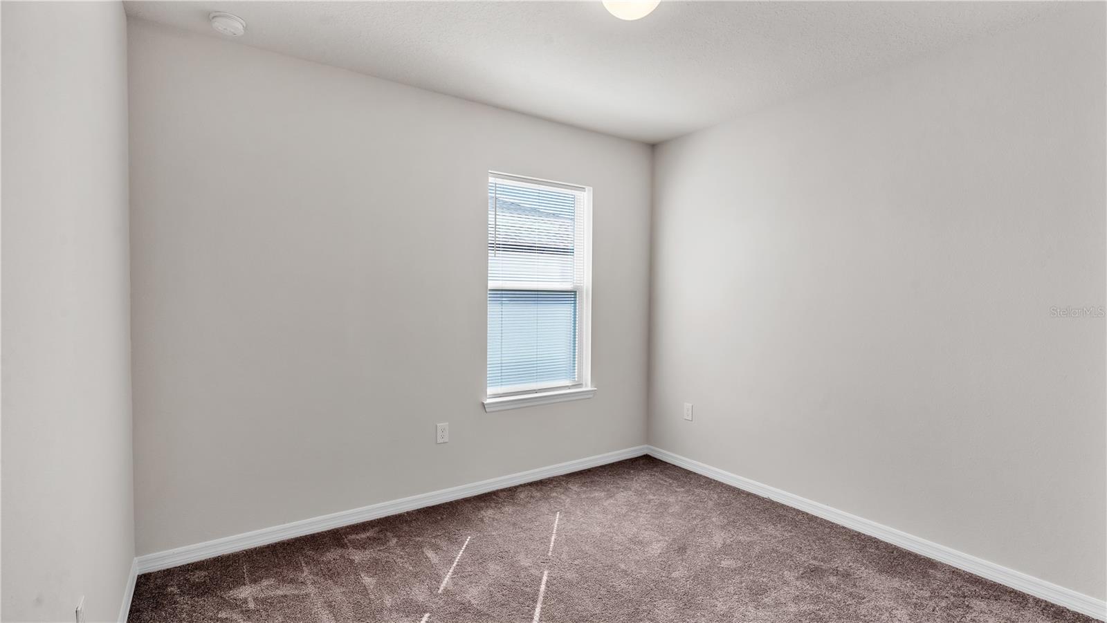 1137 MICHELANGELO LN