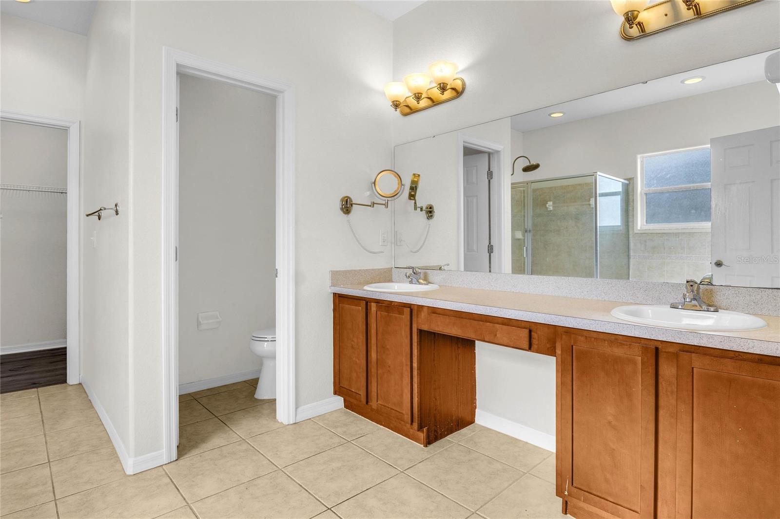 1258 NORMANDY HEIGHTS CIR