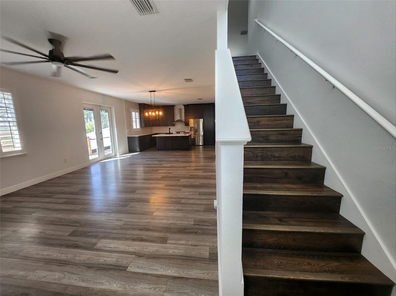 3537 JULIUS ESTATES BLVD