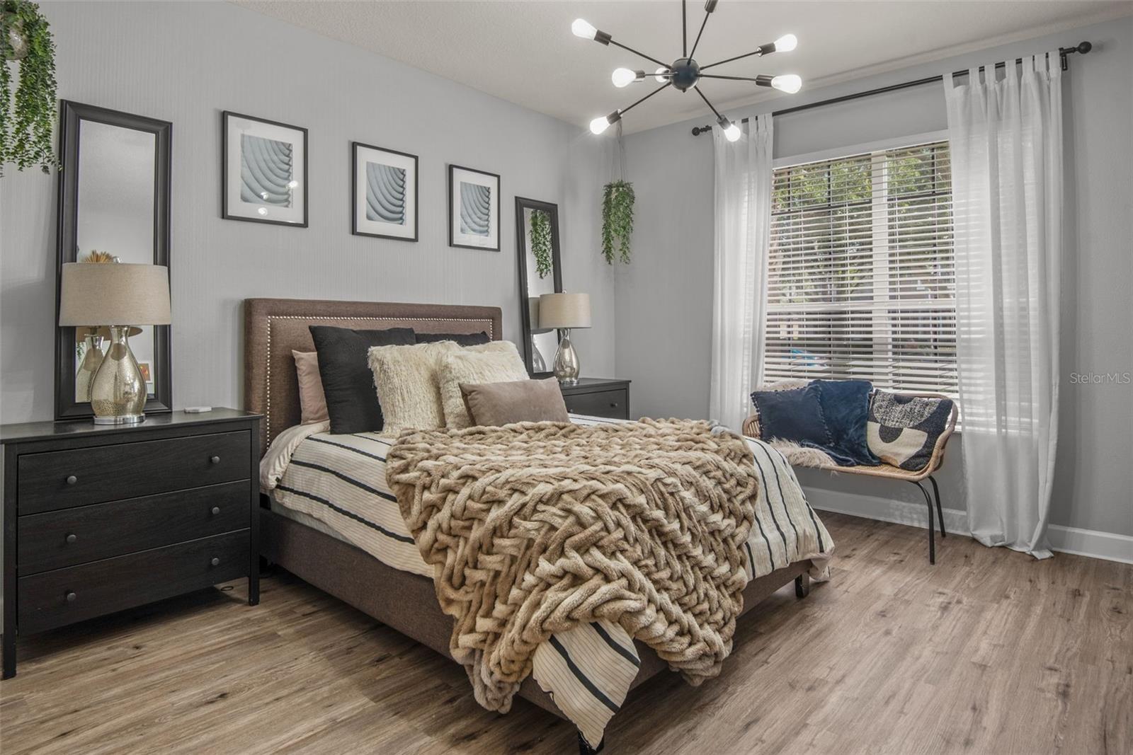 5746 NEW INDEPENDENCE PKWY