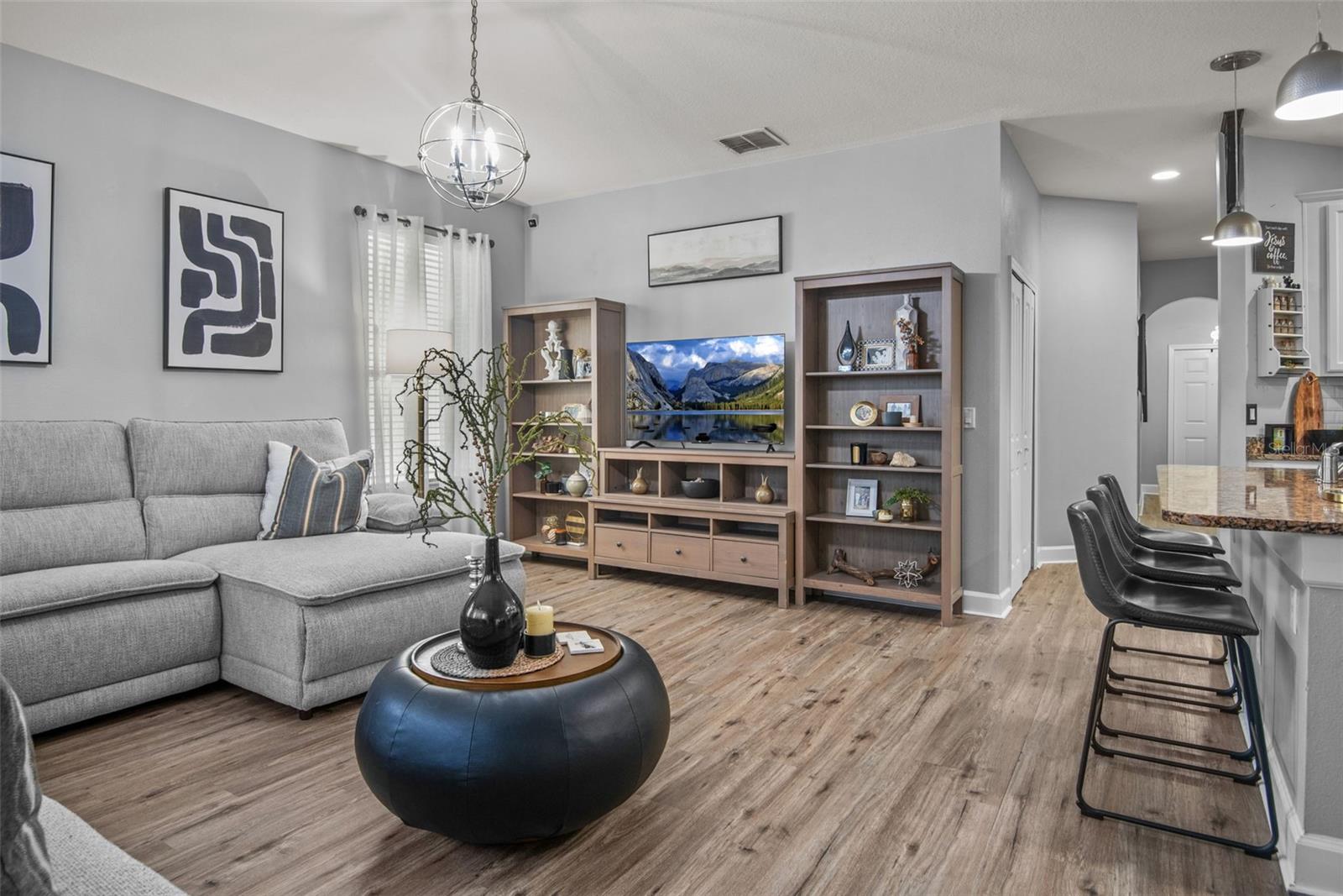 5746 NEW INDEPENDENCE PKWY