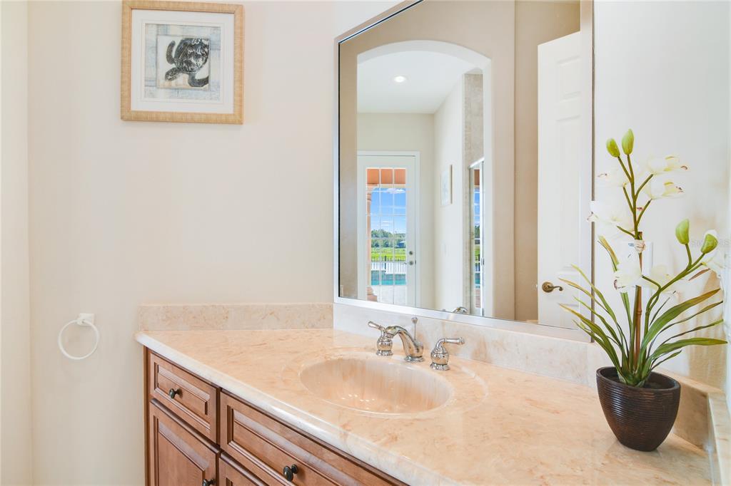 2621 LANCASTER RIDGE DR