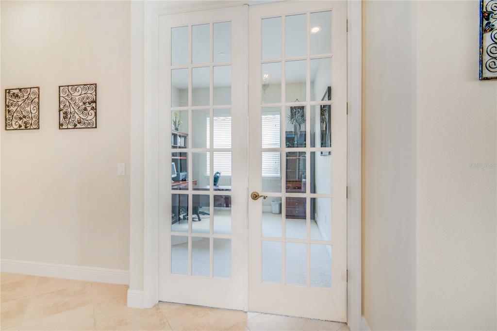 2621 LANCASTER RIDGE DR