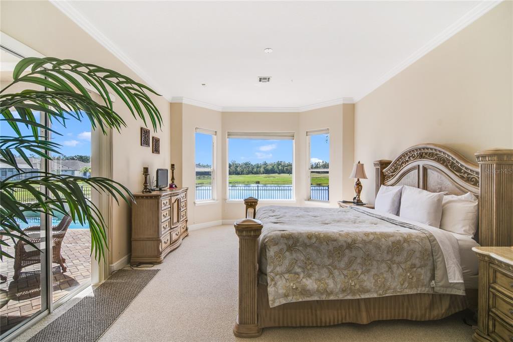 2621 LANCASTER RIDGE DR