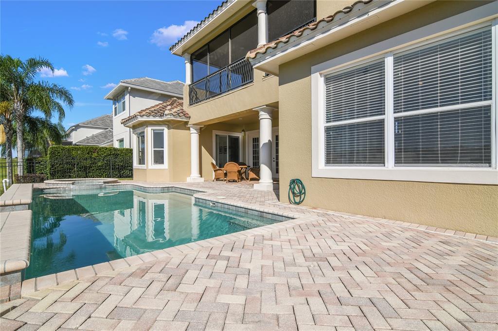 2621 LANCASTER RIDGE DR