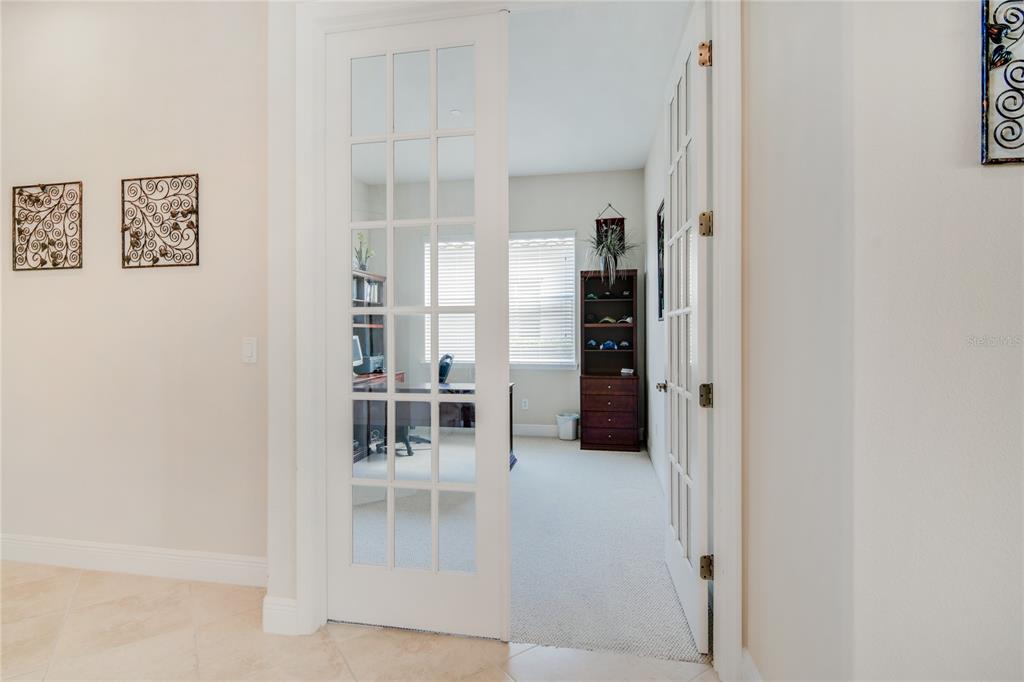2621 LANCASTER RIDGE DR