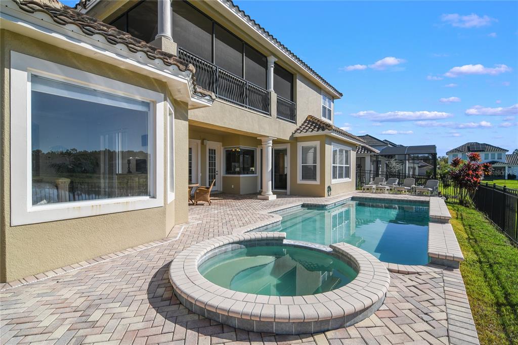 2621 LANCASTER RIDGE DR