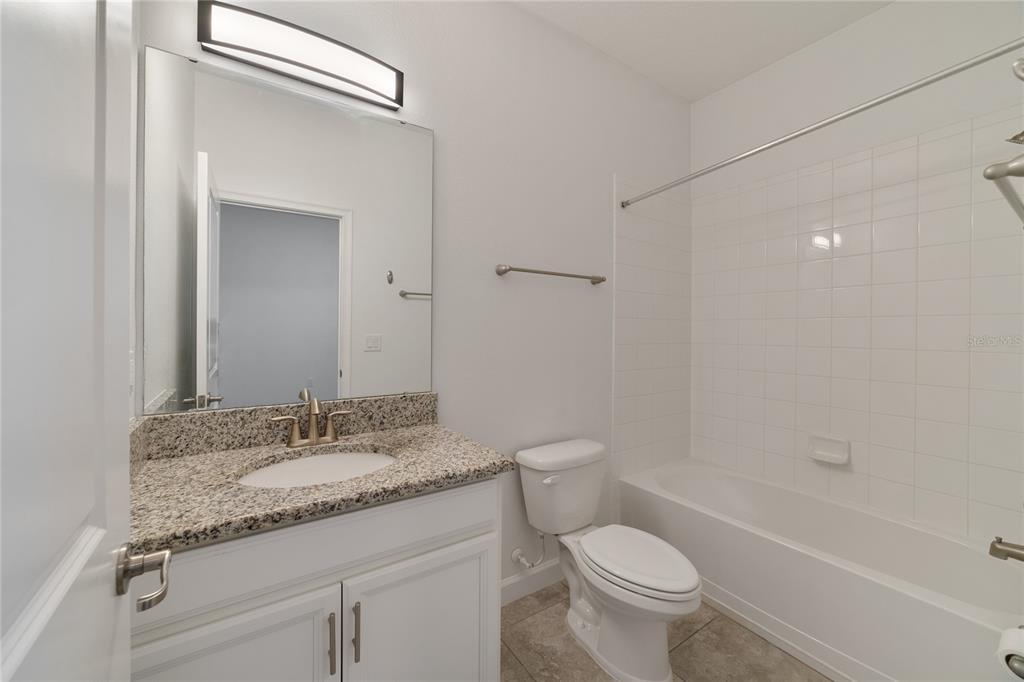 4898 CORTLAND DR