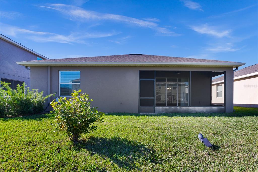 4898 CORTLAND DR