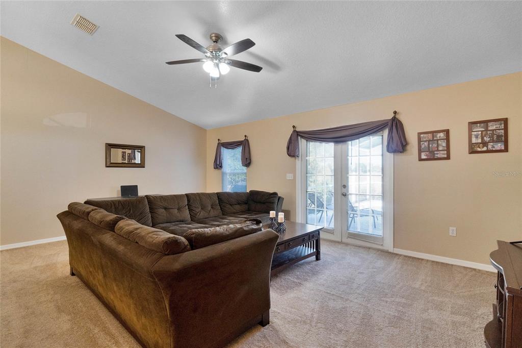 158 HEAVENWOOD CT